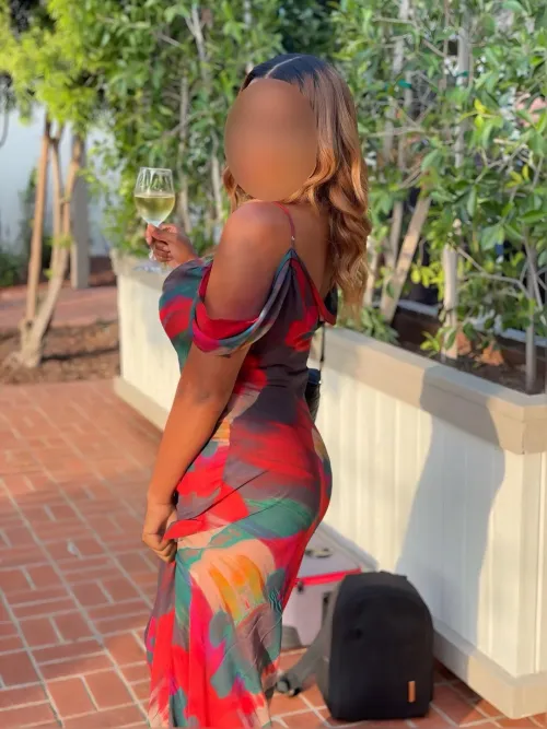 [F30] [F4FM] [Lincoln Square] - Seeking kinky couple or experienced bull partner by Mysterious_Finding71