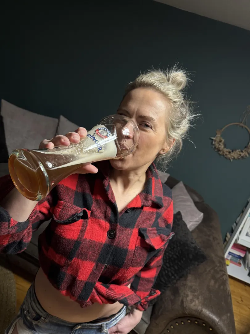 F48 From Bavaria! Prost Buam! posted by MiaHase4u