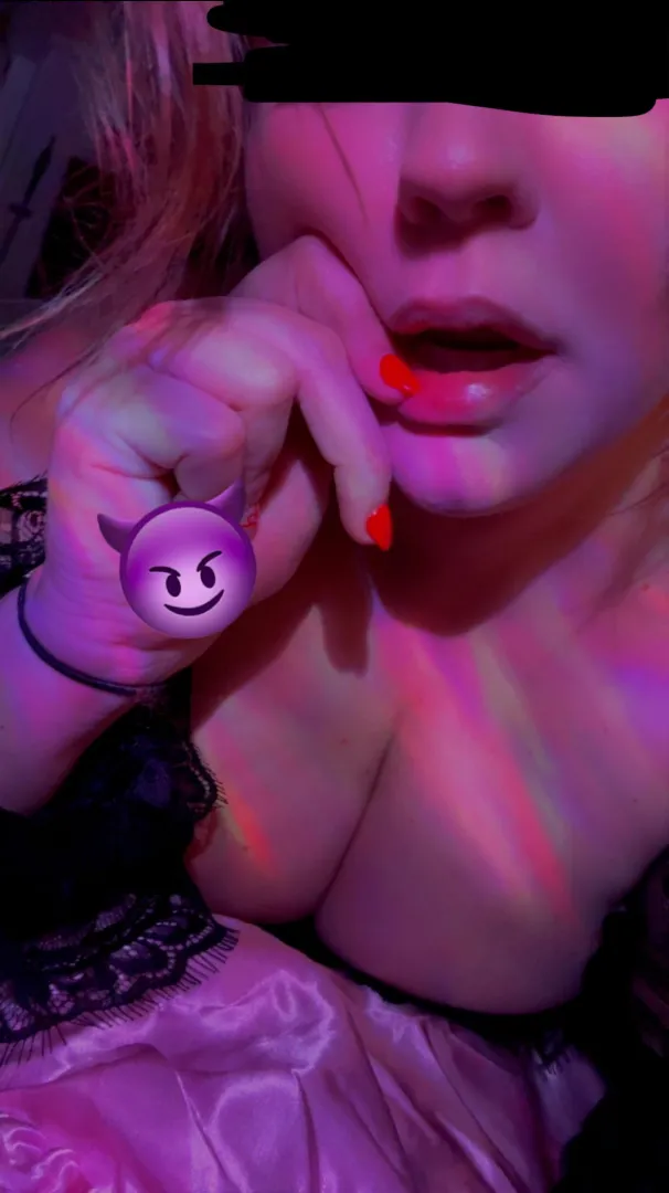 [f]4[m] 27 Fort Lauderdale- who’s up posted by Riahbby91