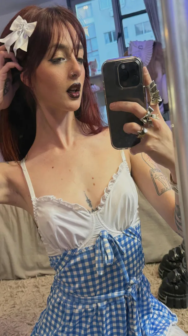 F4M Need a host for some fun t.ele and grm: .lunawaffles'. posted by callmecoachk