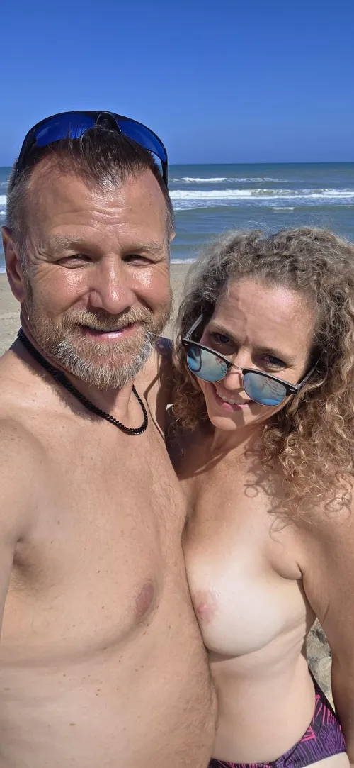 Fabulous Friday Naked by addsandken