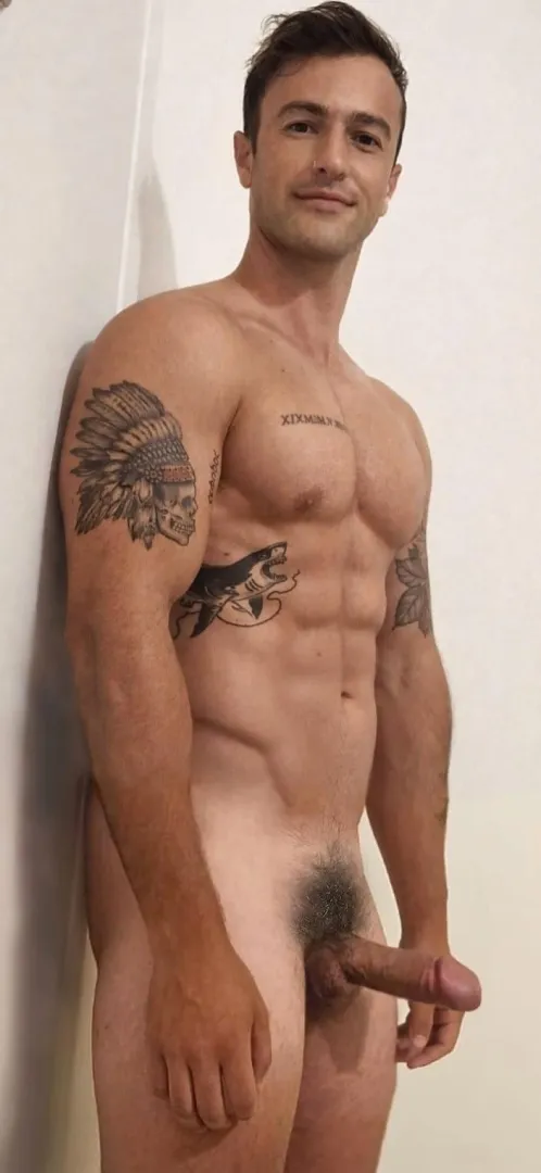 Face body or cock... what would u choose? posted by Outrageous_Tip9685