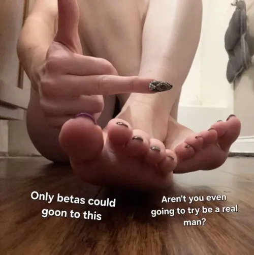 face it, feet are all you need by findom_queenbee