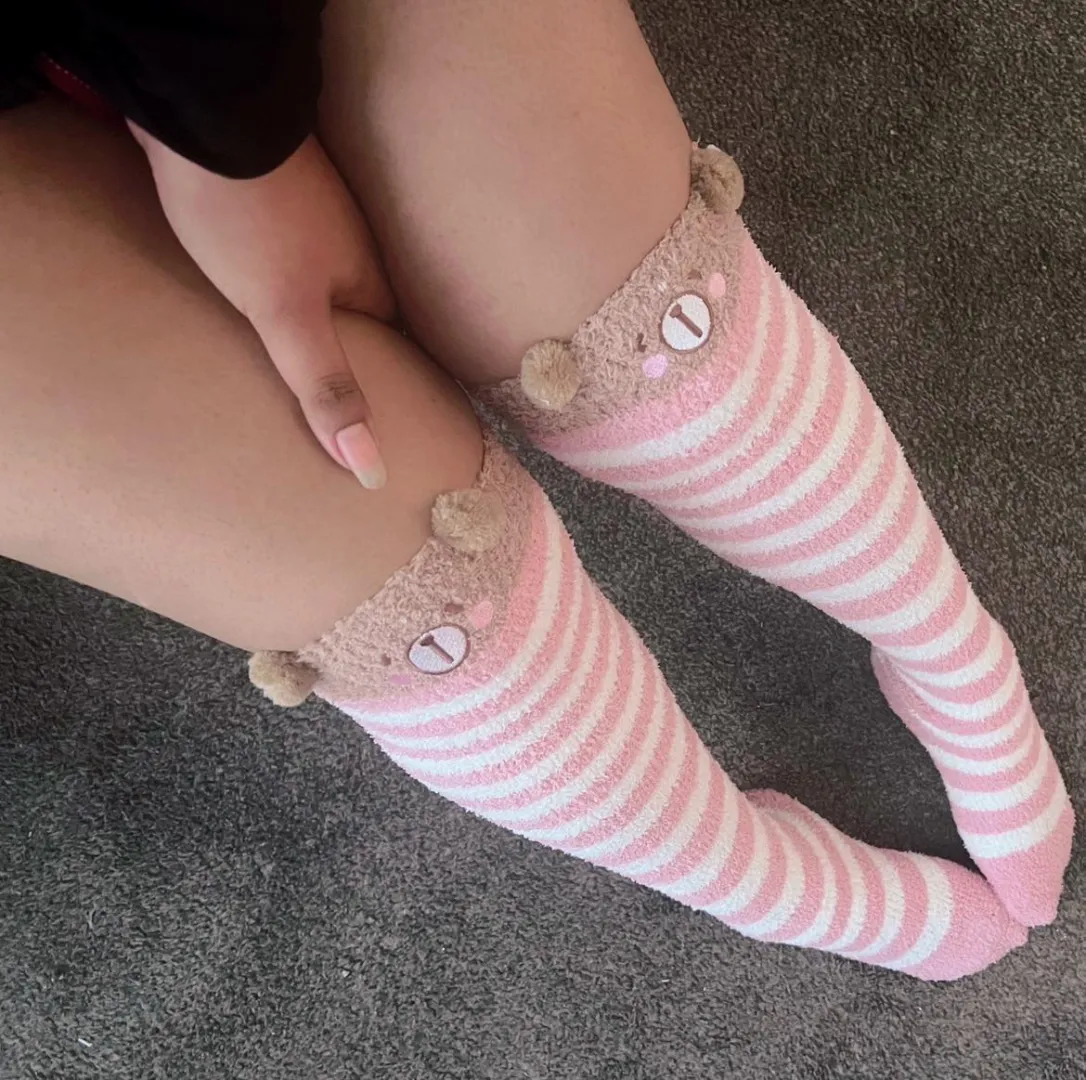 fav socks ૮₍ ˶•⤙•˶ ₎ა posted by suriheart666