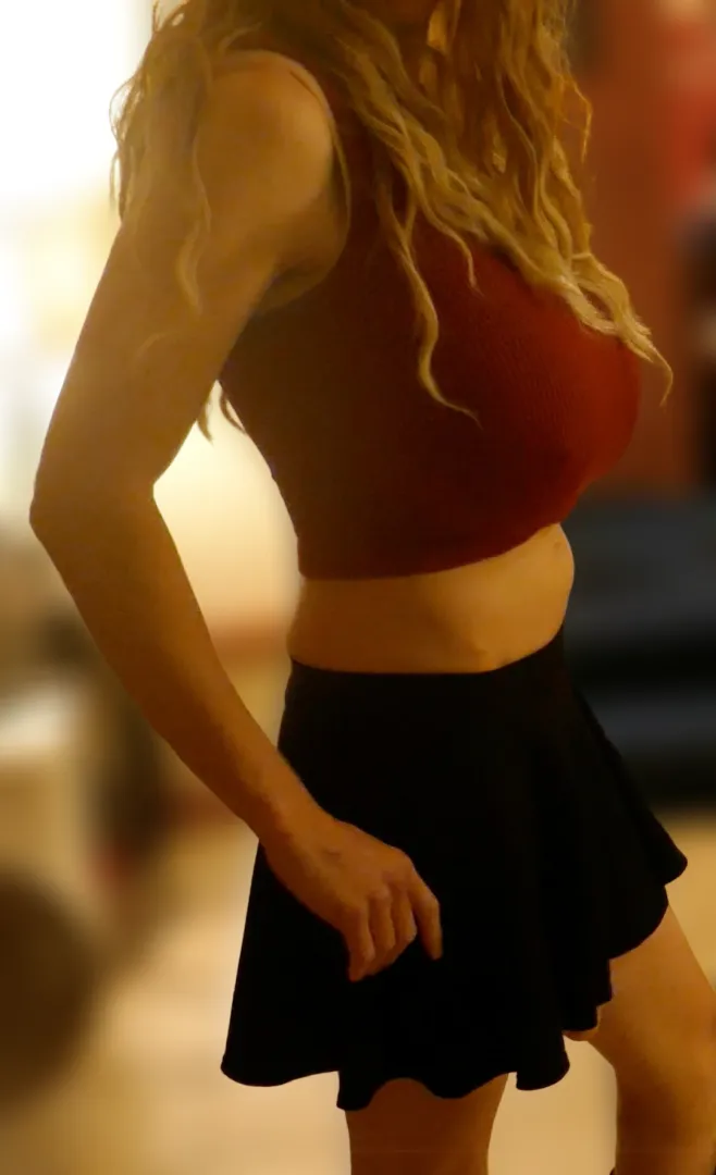 Favorite outfit! Thursday night part, lets talk about these lovely girls or yours!? posted by RealMedium1778