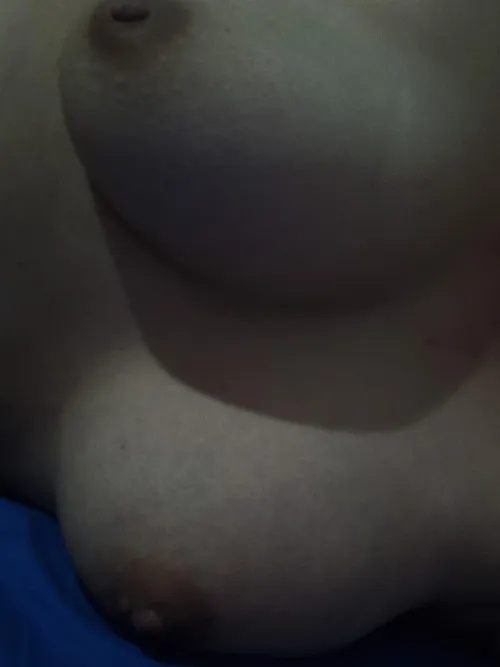 feel free to use them as your stressballs by vxrmouth