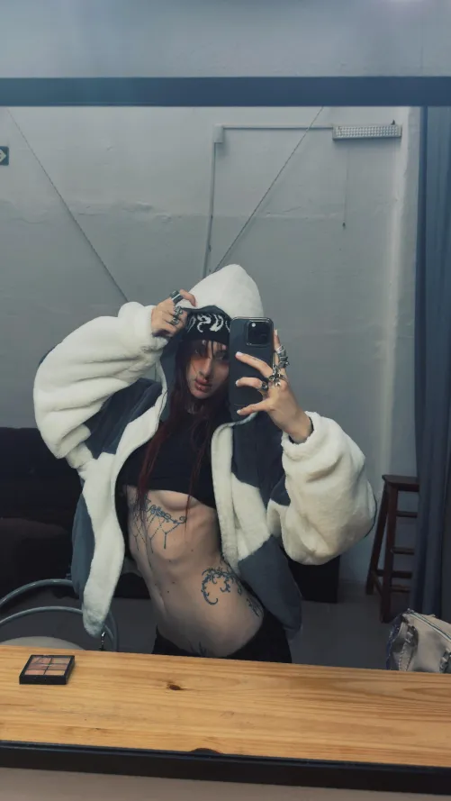 Feeling buzzed and horny, who’s around? go lg for real chat: lunarumes by Nintorii