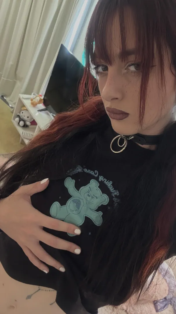 Feeling buzzed and horny, who’s around? hmu on lg: >>Iunarumes<< posted by AOA001