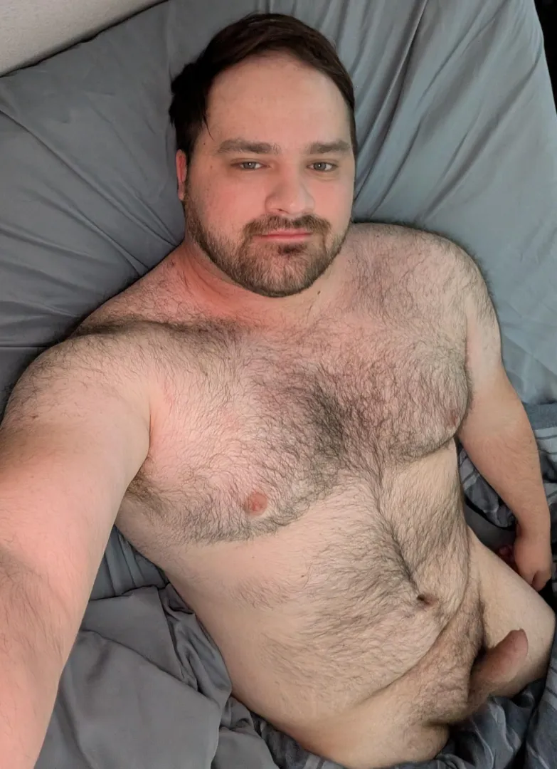 Feeling Comfortable, But Missing Your Company posted by ItsDers24