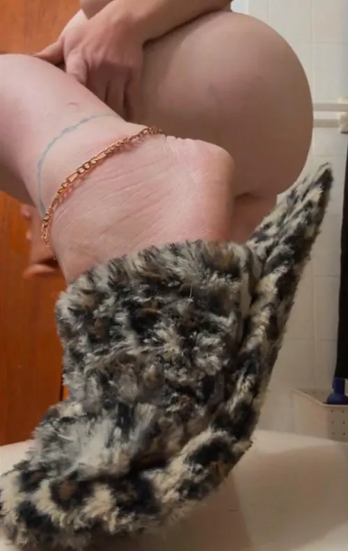 Feeling comfy in slippers and not much else  by Miss-marilyn-23