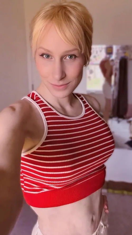 feeling cute by CamilaPink