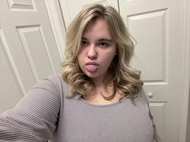 Feeling cute by Bearalove