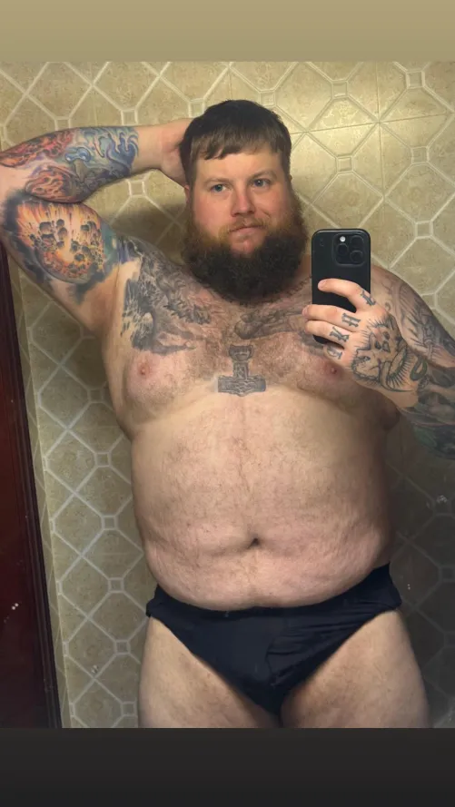 Feeling good by Headbangerbear