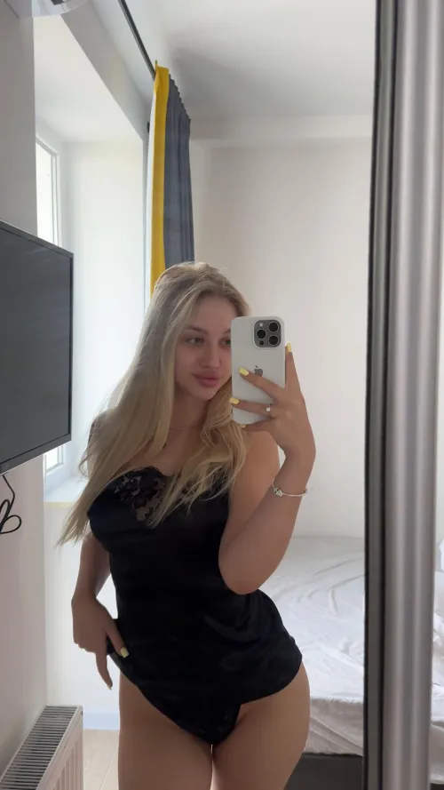 feeling lonely, who’ll take the risk tonight? by fairygoddess_909