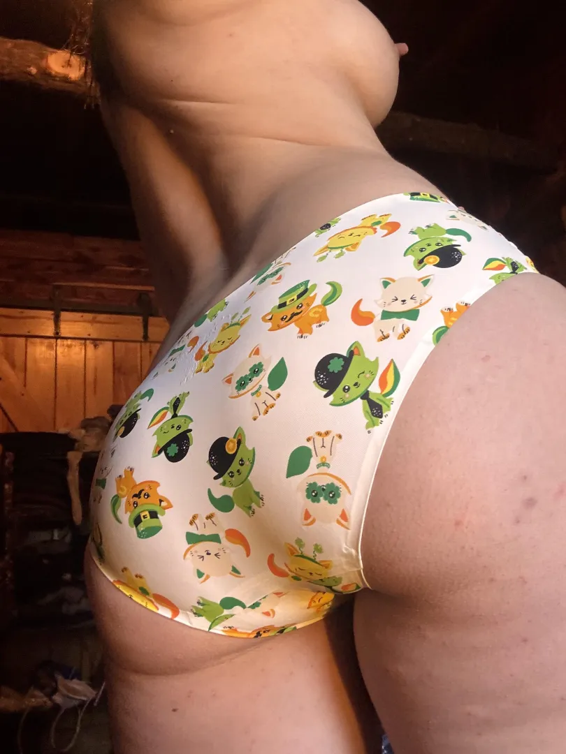 Feeling lucky today posted by BigBootyDynamic