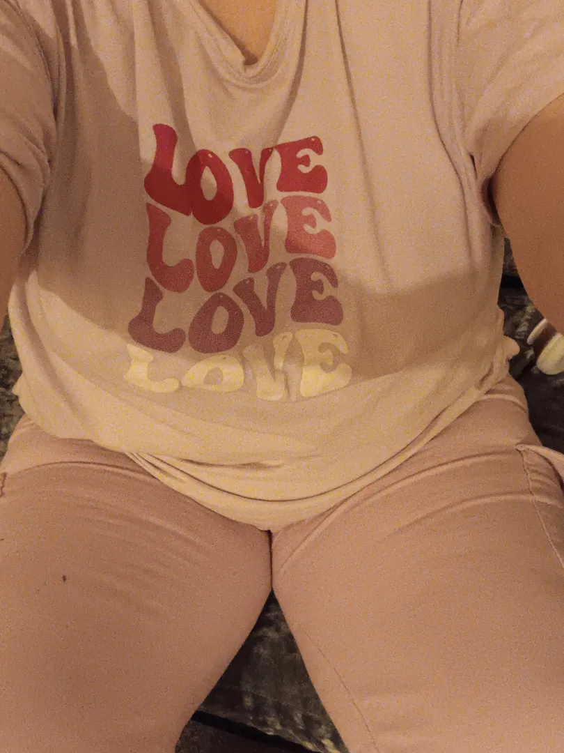 Feeling Pink  posted by No-Ad-2409