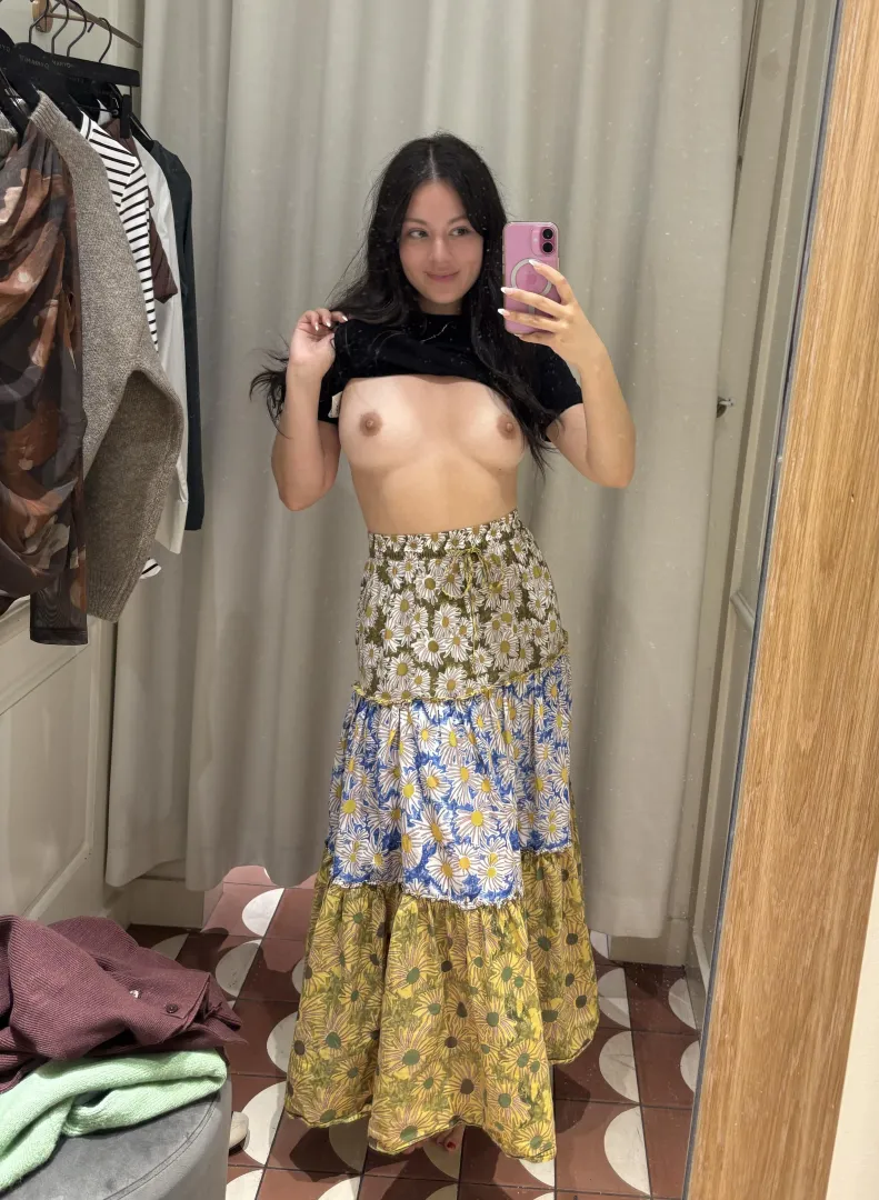 Feeling playful in the fitting room posted by georgiawest1