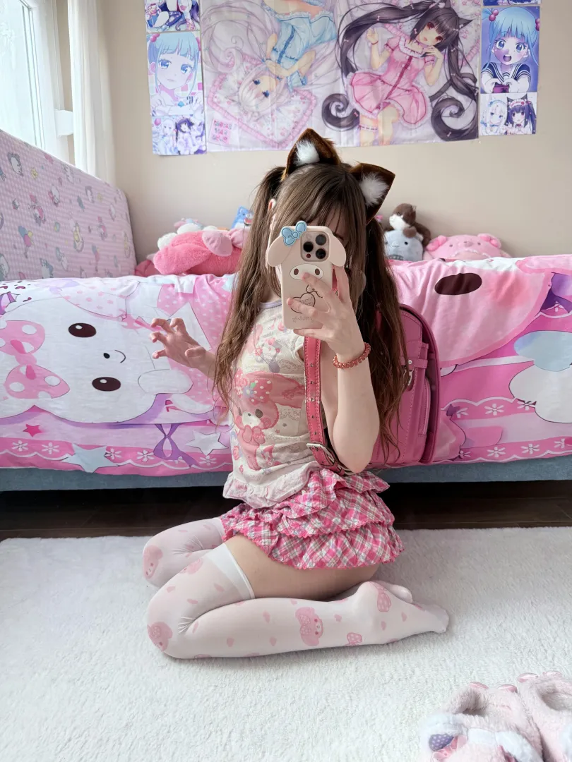 Feeling the cutest Ive ever been for papa posted by ChaosClam