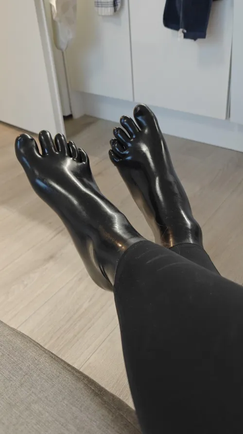 Feels nice stretching toes by Long-Seaworthiness38