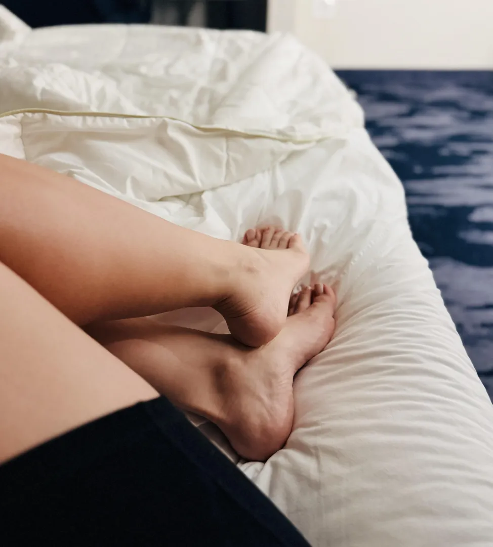 FeetFinder posted by xoGatitoe