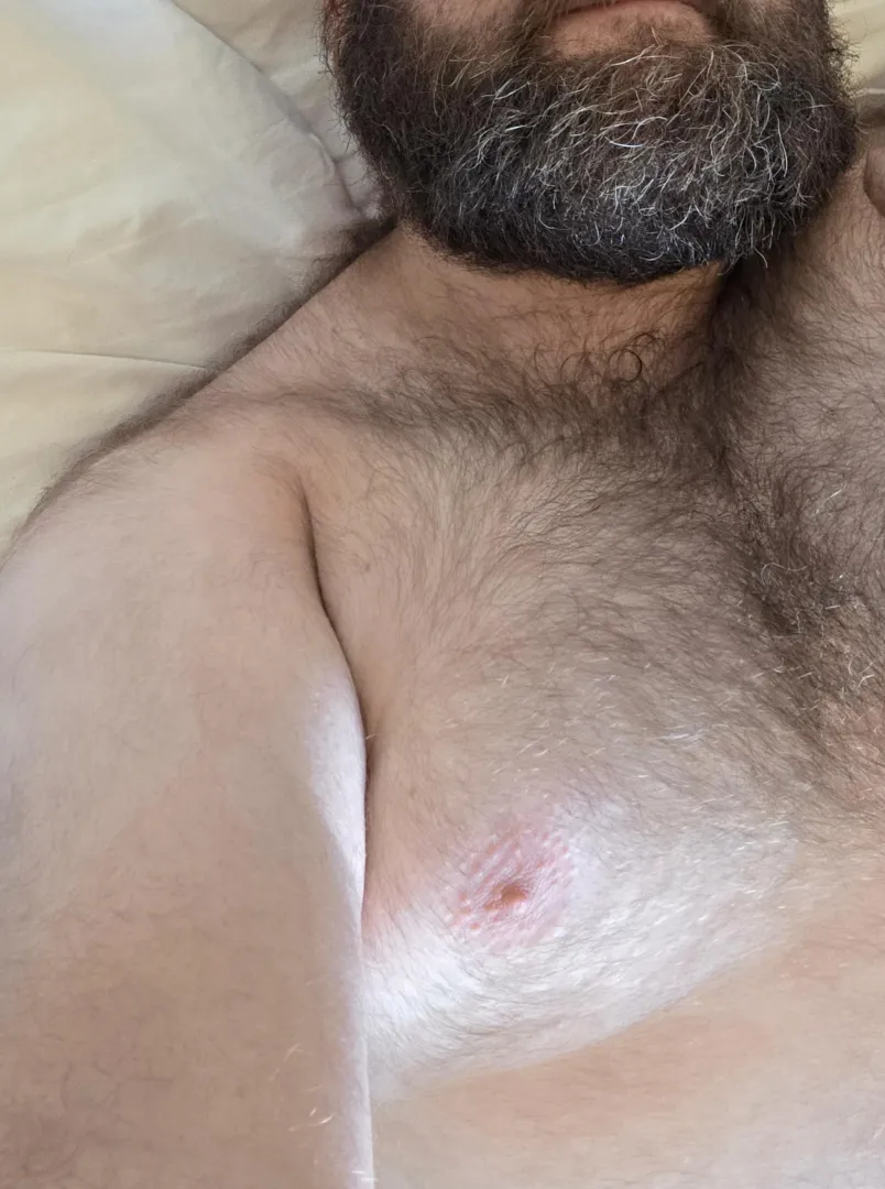 Felt furry, might delete later posted by tttrov2