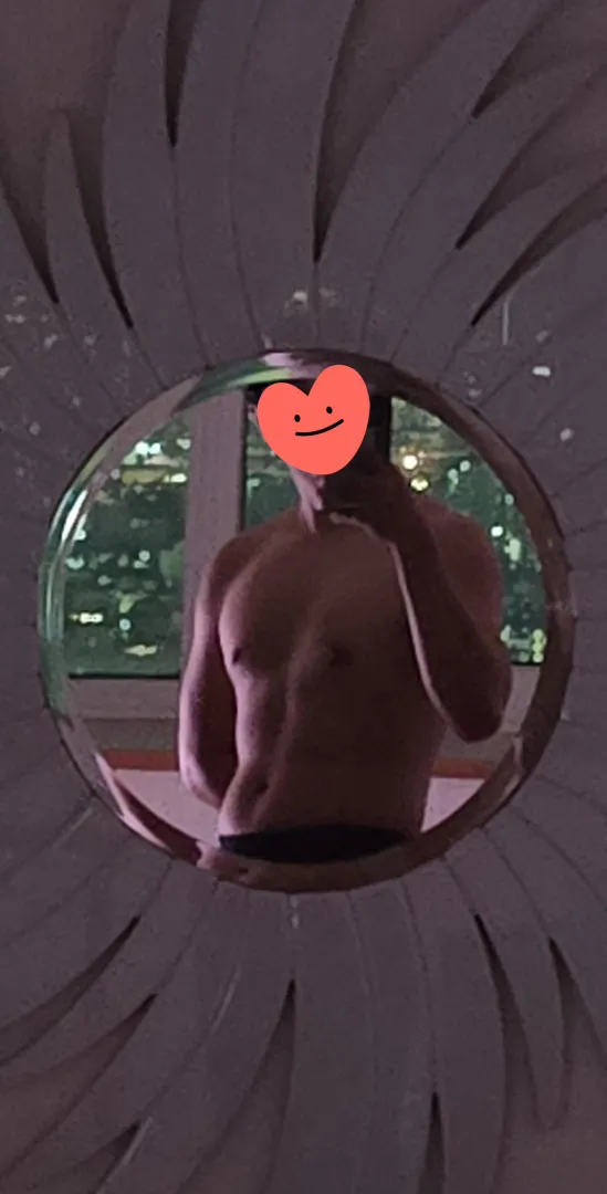 Felt good after gym posted by Kittysaur_