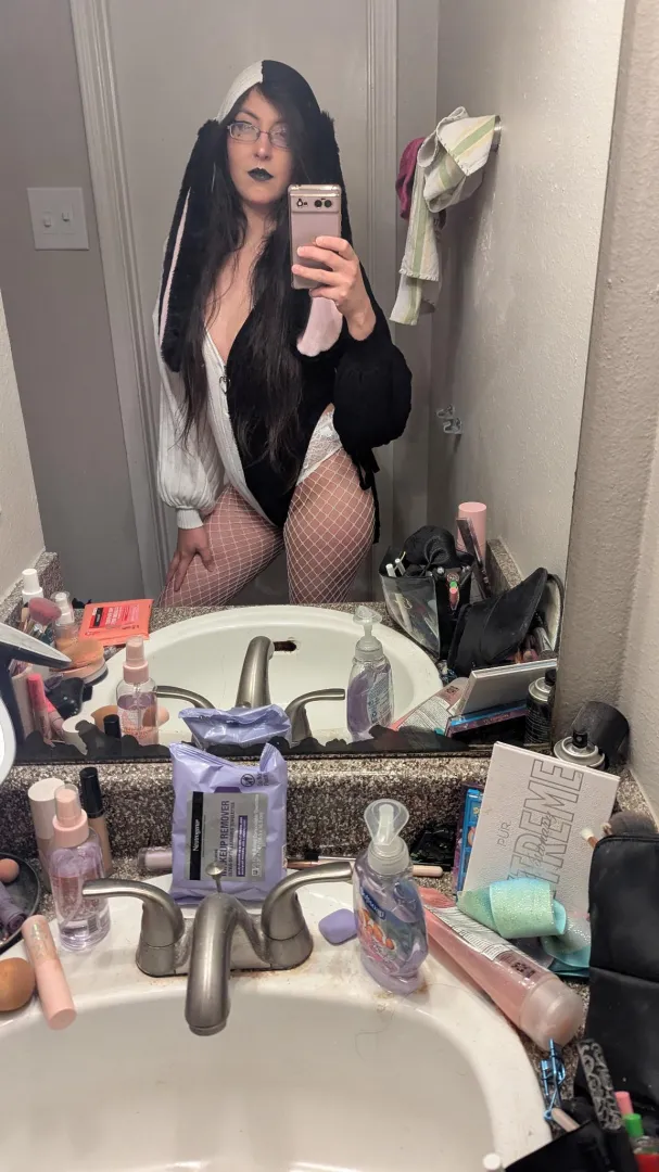 Felt like sharing my bunny outfit posted by Sugar___Grump