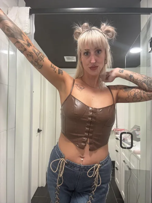 Fetish Haven Seller Profile for u/EmilyArrowPleases by HavenMom