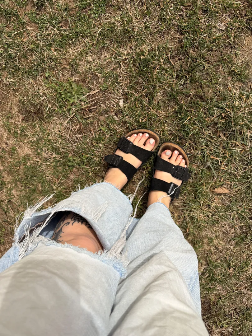 Finally warm out  posted by GodessAliceVox