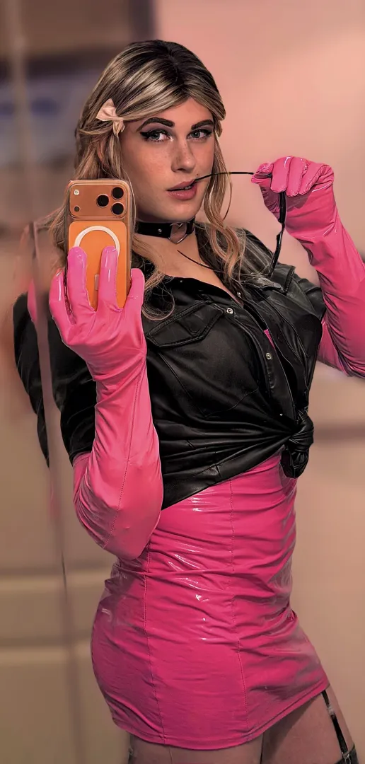 First date… and I show up like this. What happens next?  posted by heyesmay