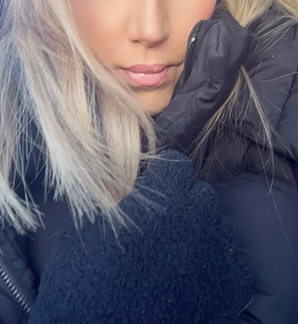 First Picture Post I’ve ever done posted by TheMistressNextDoor