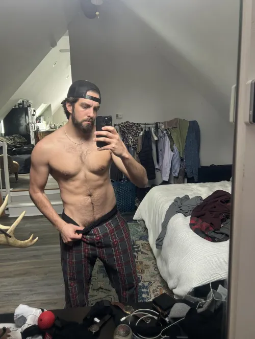 First post  by -prettymachine-