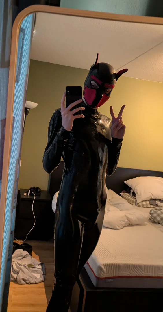 First time in rubber :3 posted by shybiboi