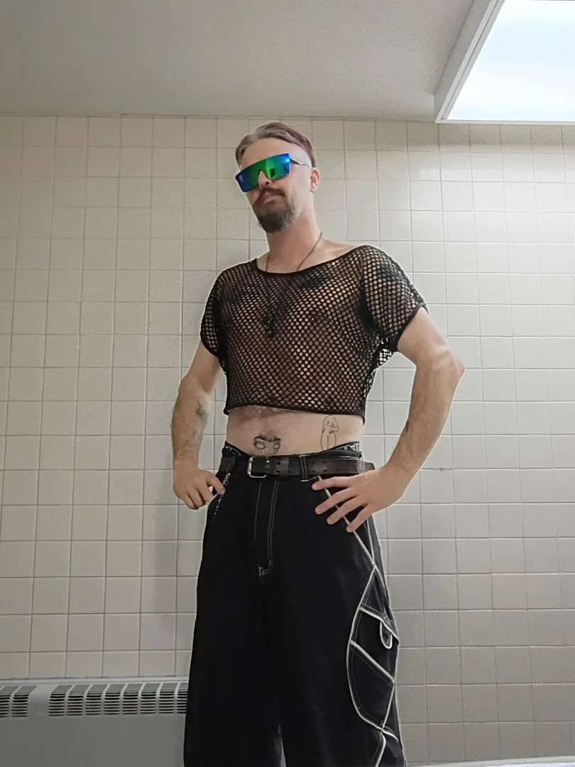 Fishnet friday posted by ConclusionSouthern67