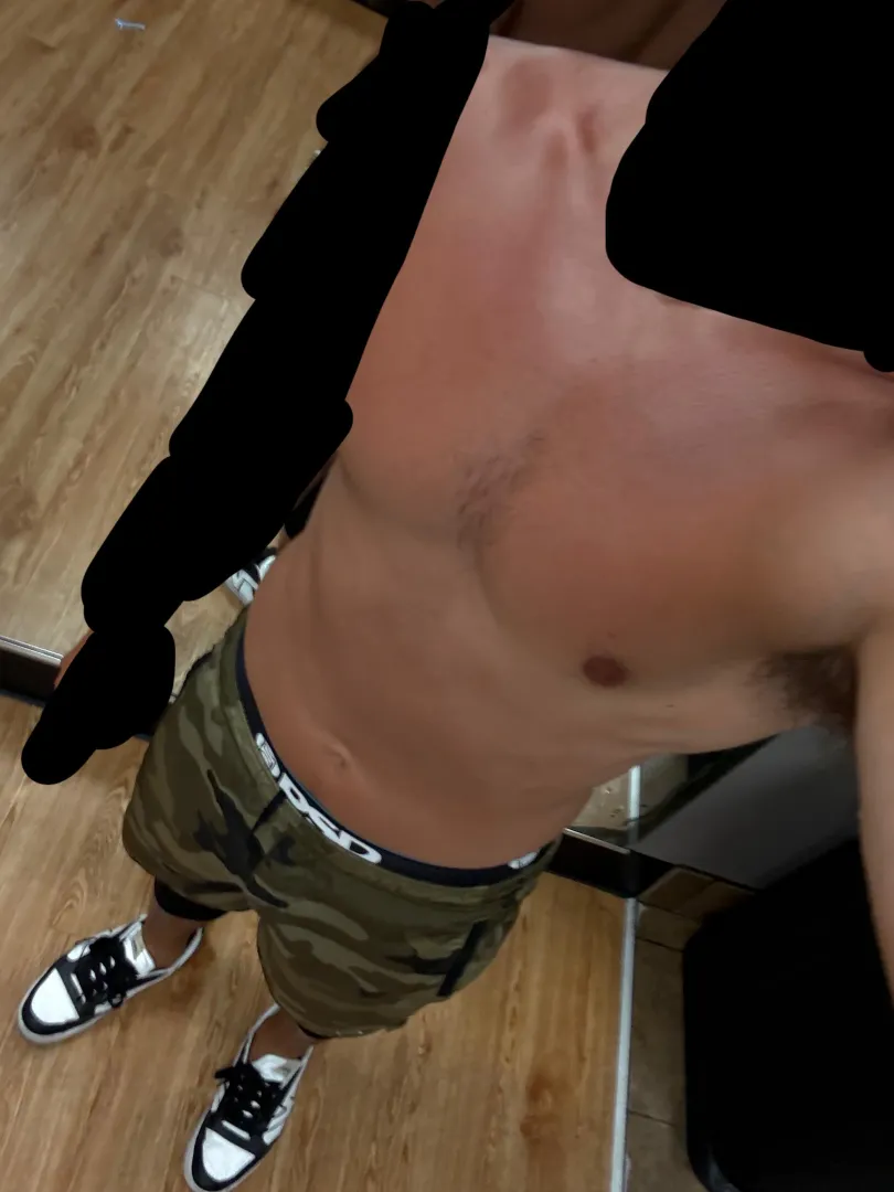 Fit 30 m 4 F/MF/T fun tonight irt downtown posted by OkBerry1786