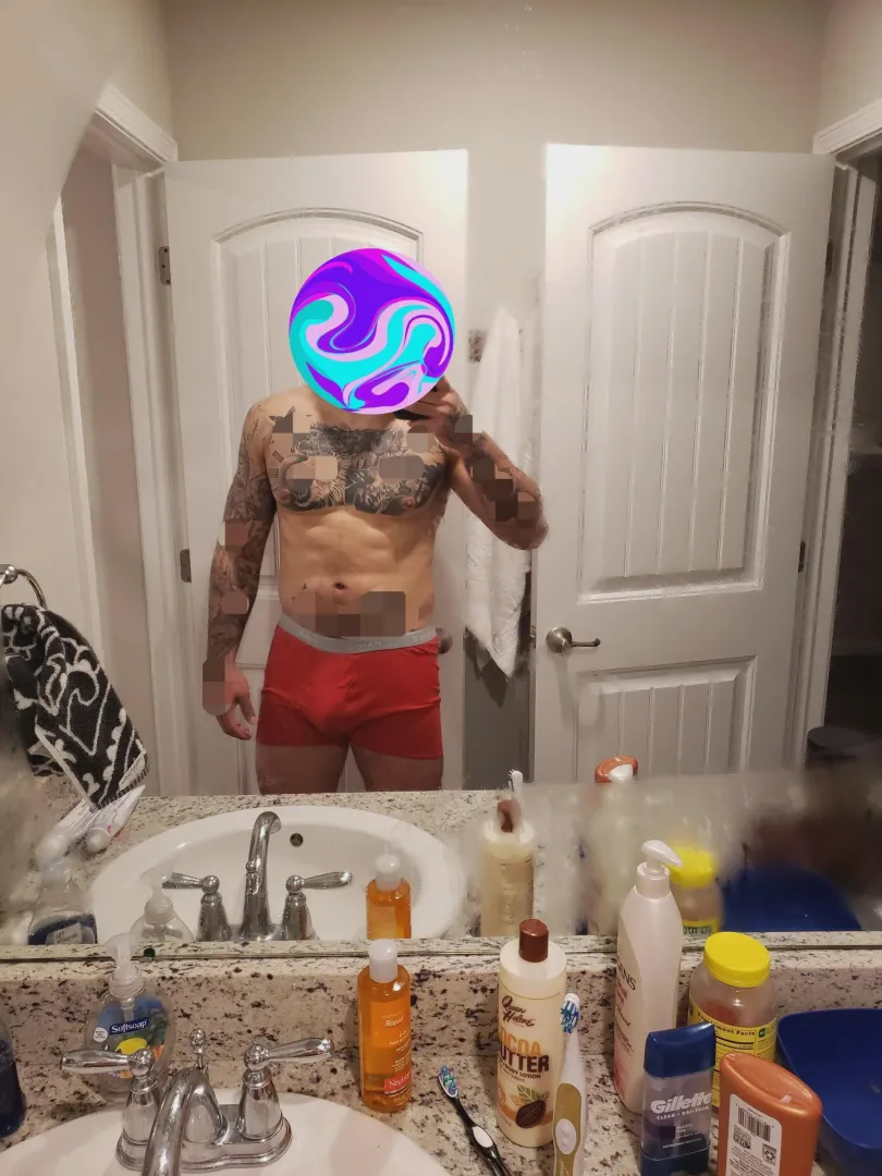 Fit male in Decatur posted by Strange_Try3568