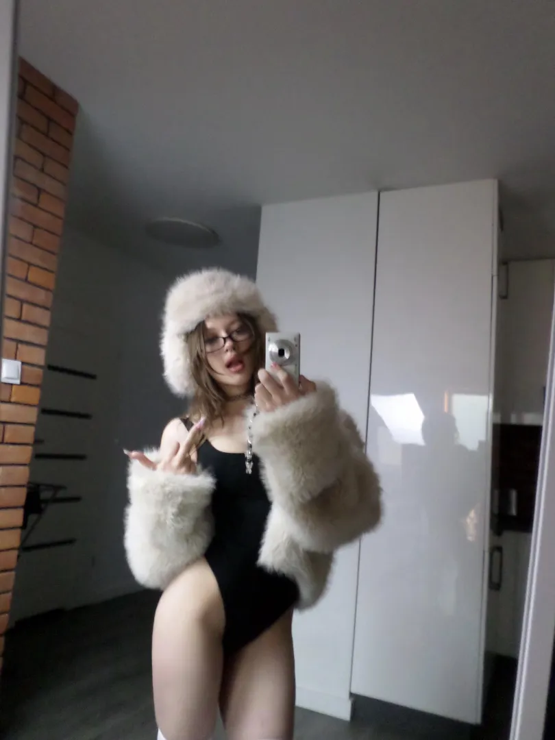 Flex my furporn posted by Milk_Horizon