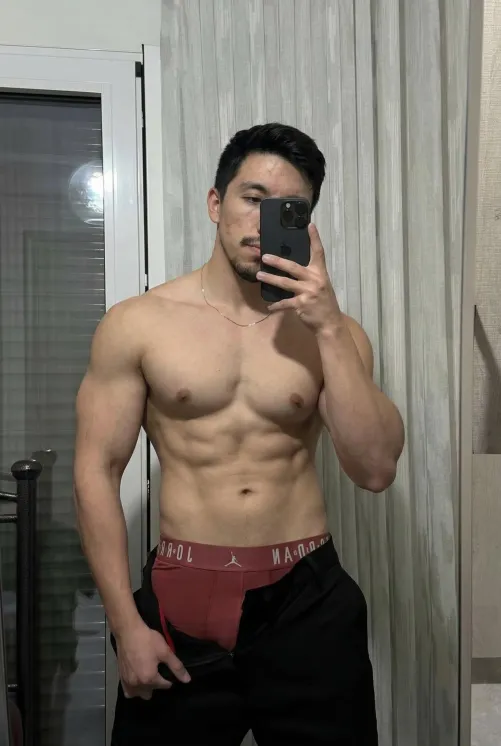 Flexing my gains in and out of the gym  by chalupa987