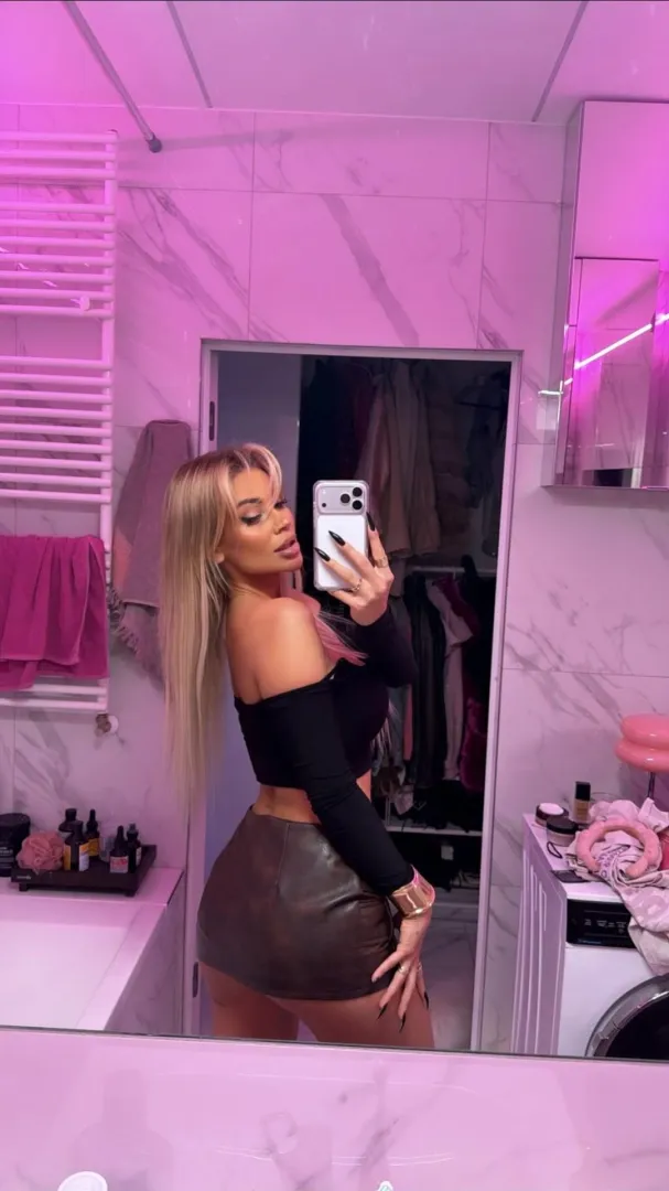 Flychanelle posted by One_Post_7305