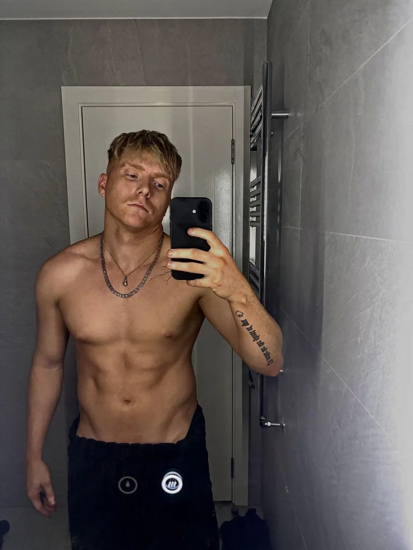 Follow it posted by TheRoganZone