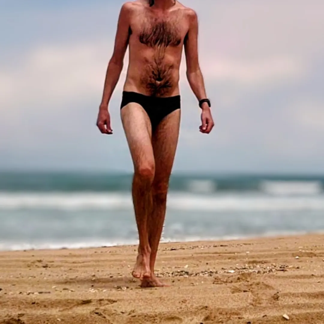 Following up from yesterday, thanks for the encouragement. I have always wanted to wear a swim brief and it felt so natural wearing it on the beach. posted by jack_pin3