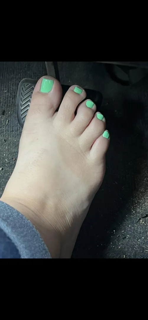 Foot on pedals by NoClub509