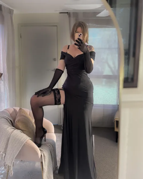 For the few men still seduced by what’s underneath [f] by Scarlett_Thorne