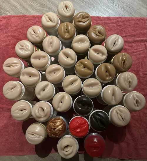 For the people that own Thunder. Have you gotten more butt sleeves? Because I always feel people are missing out on a lot of butt sleeves. by LeekAccording2512