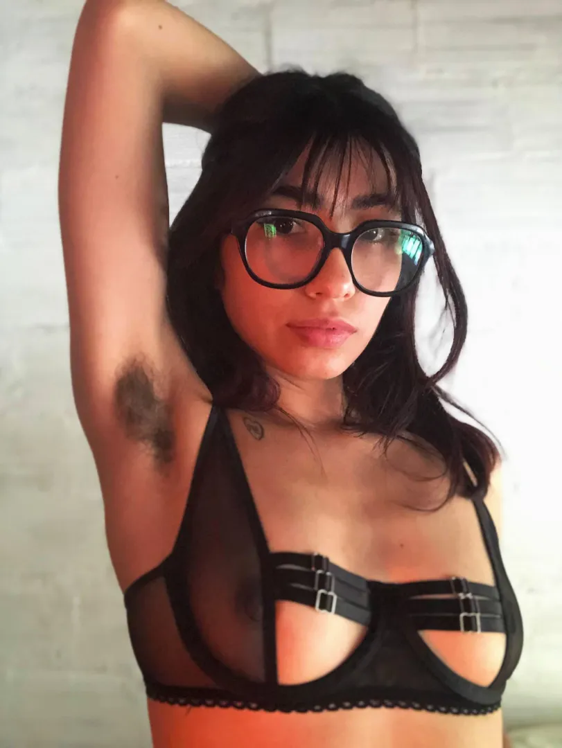 For the real armpit lovers posted by Extension_Tie2792