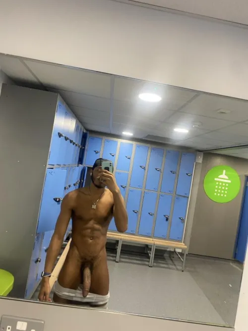 For thick bussy lmk I’m so horny got so much cum gott to fuck raw everyday lmk if you got it in you by ProfessionalPear7453