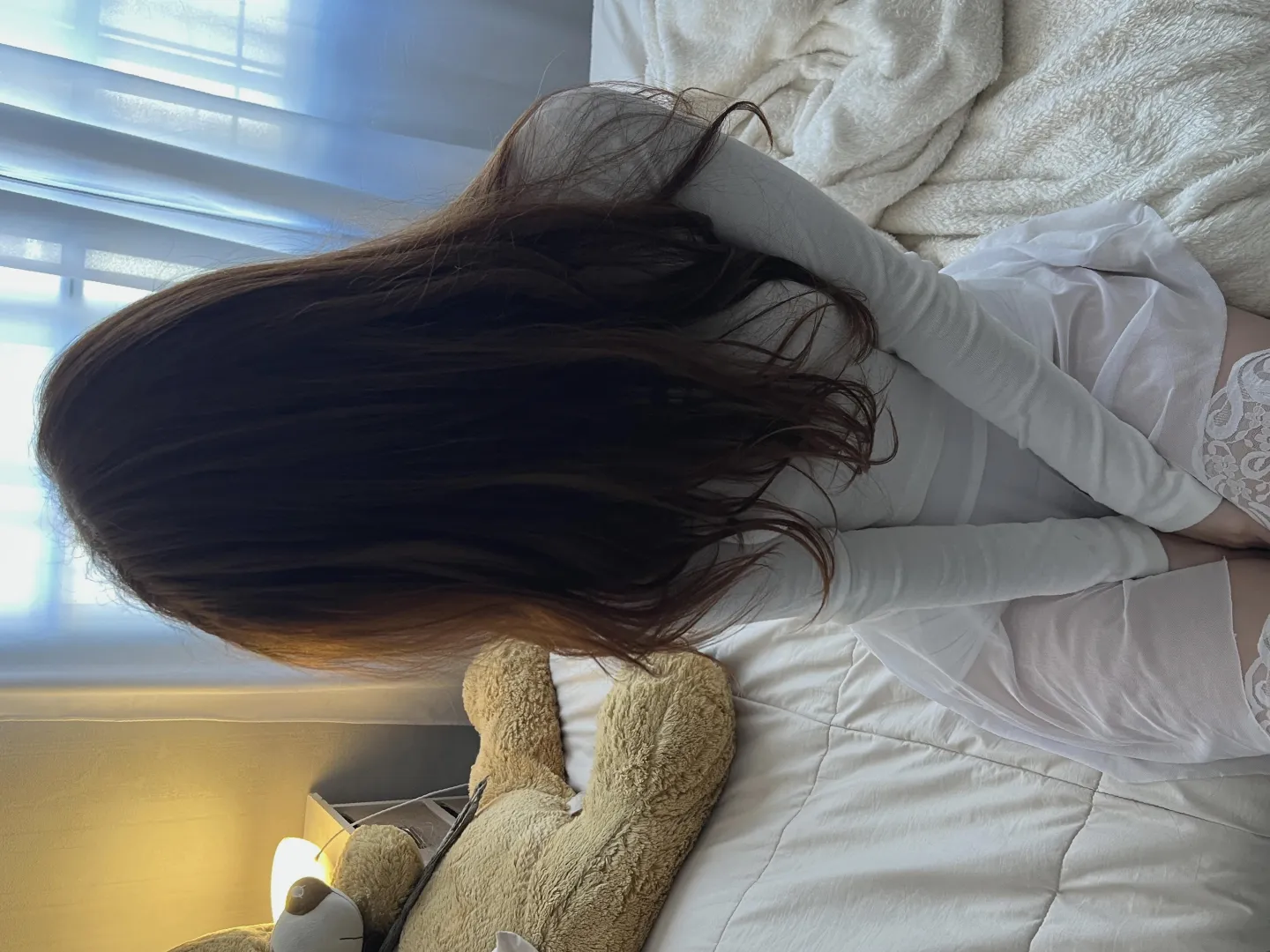 Free for fun tonight, had too much champagne today - just use lg:.moonyvoxi'. posted by udub86