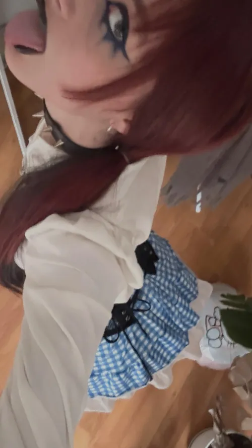 Free for fun tonight, had too much champagne today t,ele and grm: .lunacookiepie'. by [deleted]