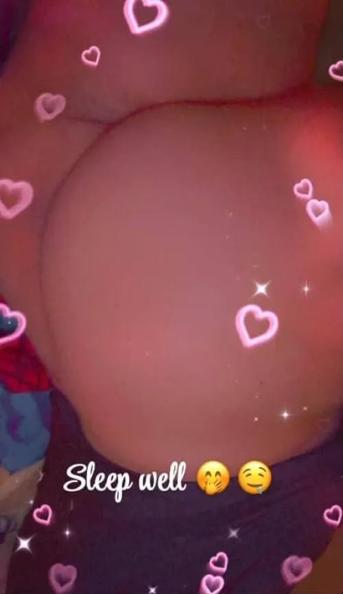 Free till about 9:45 anyone want some head maybe some cuddles maybe eat my booty? Plz be handsome and fit but open to all hehe in Greeley by Adorable_Mood161