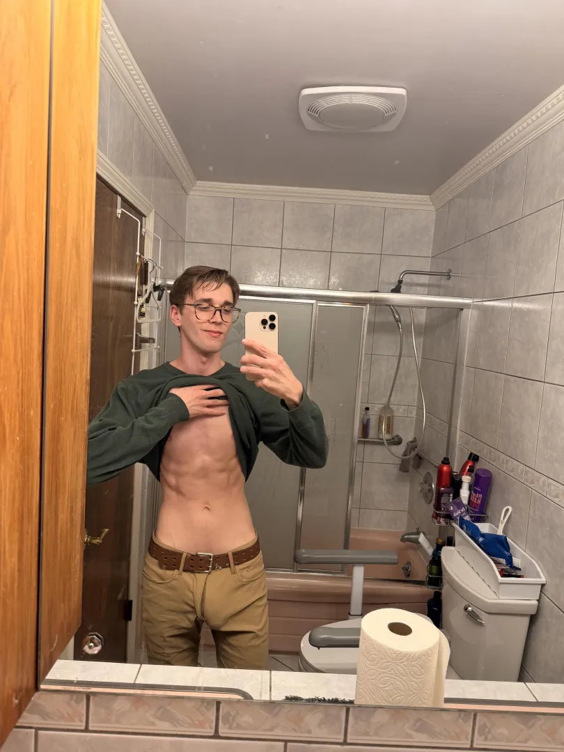 freeballing at grandpas posted by CeleryNo5022